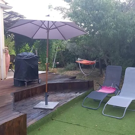 Дом отдыха Maison Conviviale En Pleine Nature A Greoux-les-bains, 3 *