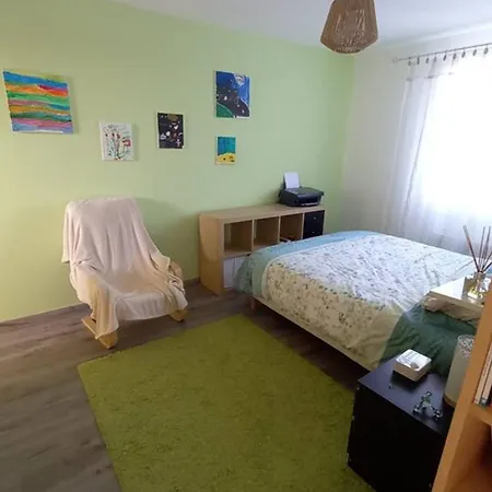 Maison Conviviale En Pleine Nature A Greoux-les-bains, 3 Дом отдыха *