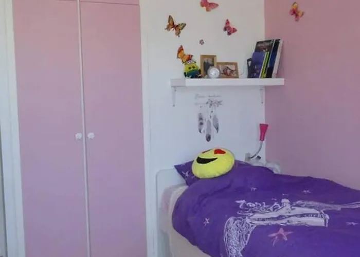 Maison Conviviale En Pleine Nature A Greoux-les-bains, 3 Holiday home *