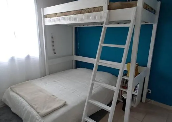 Holiday home Maison Conviviale En Pleine Nature A Greoux-les-bains, 3